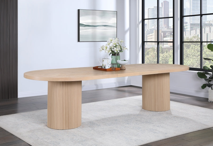 Modern Dining Table Oak – Natural